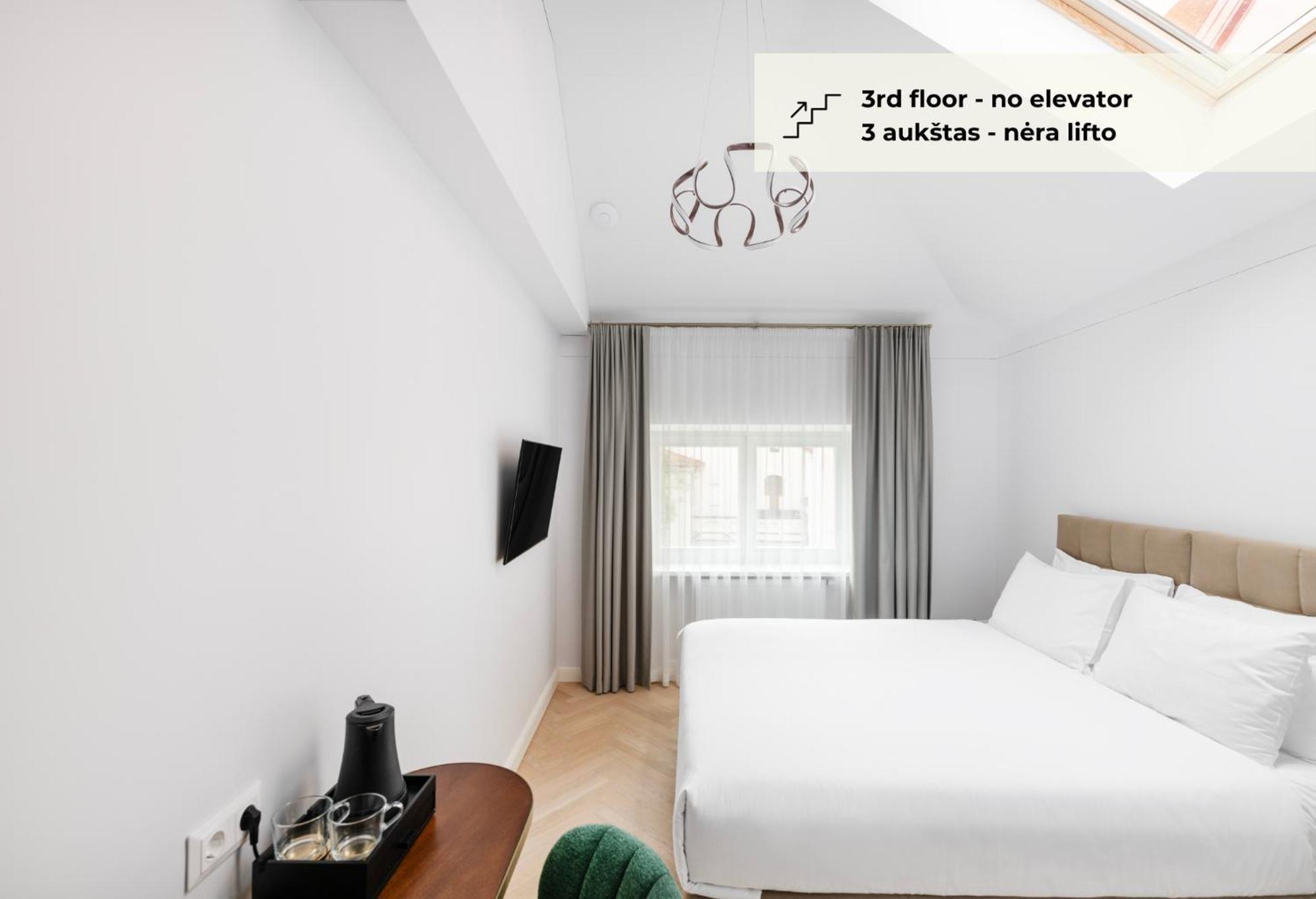 Grand Crown Appart hôtel VNO